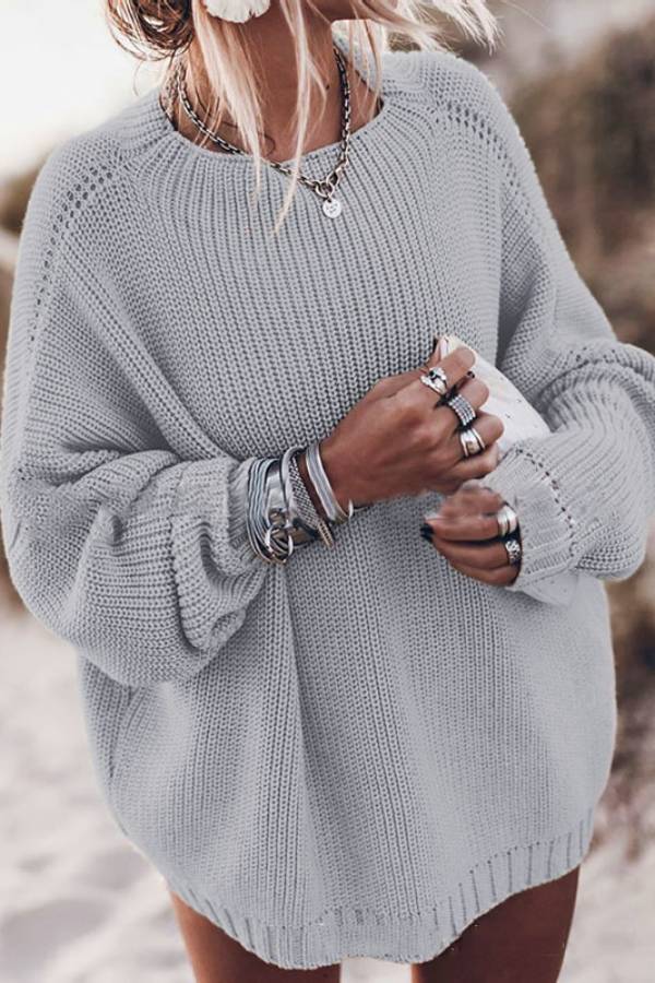 Loose lantern sleeve mid-length sweater