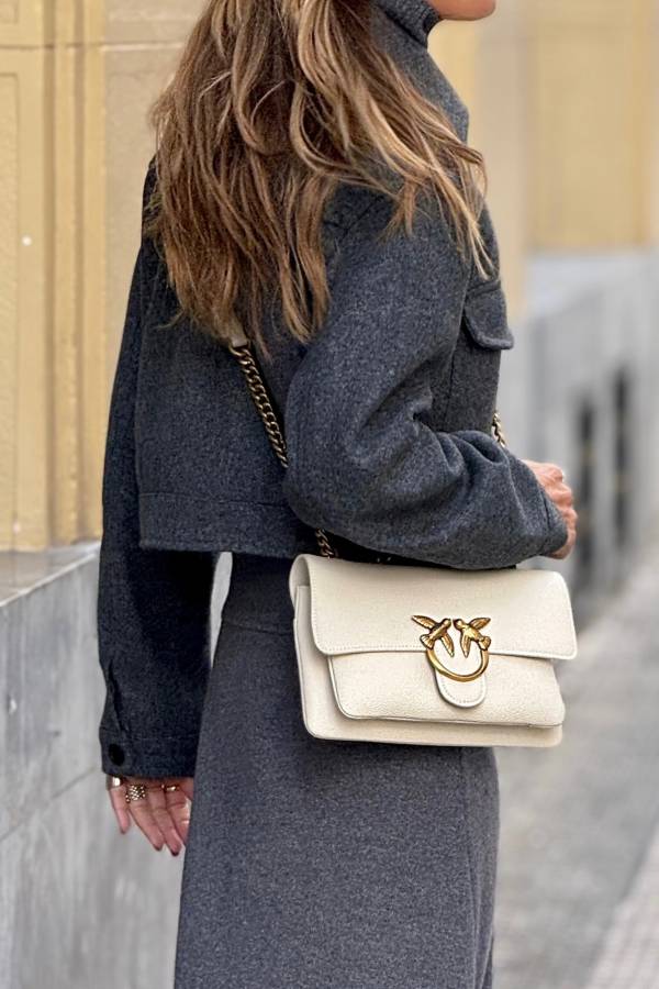 Flowy long knitted midi skirt