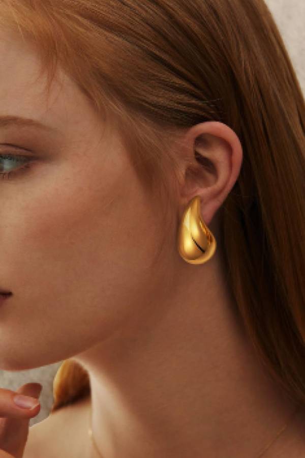 Women's chunky gold earrings