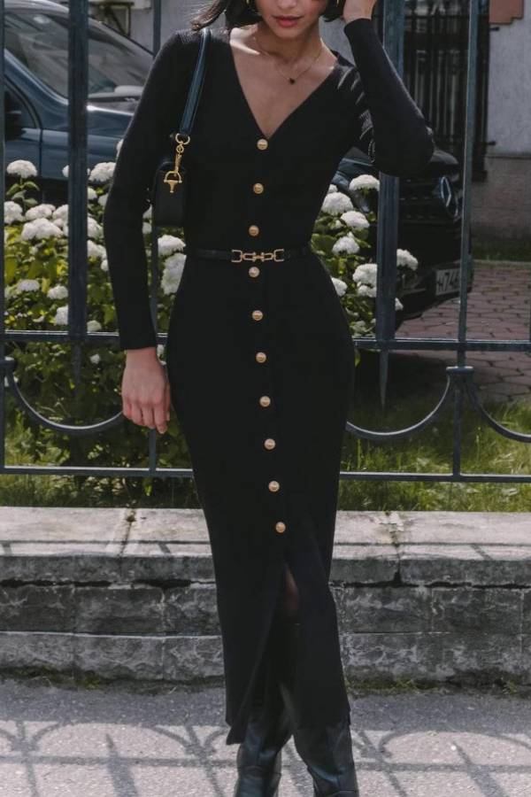 V-neck single-breasted slim-fit knit slit dress (belt not included)