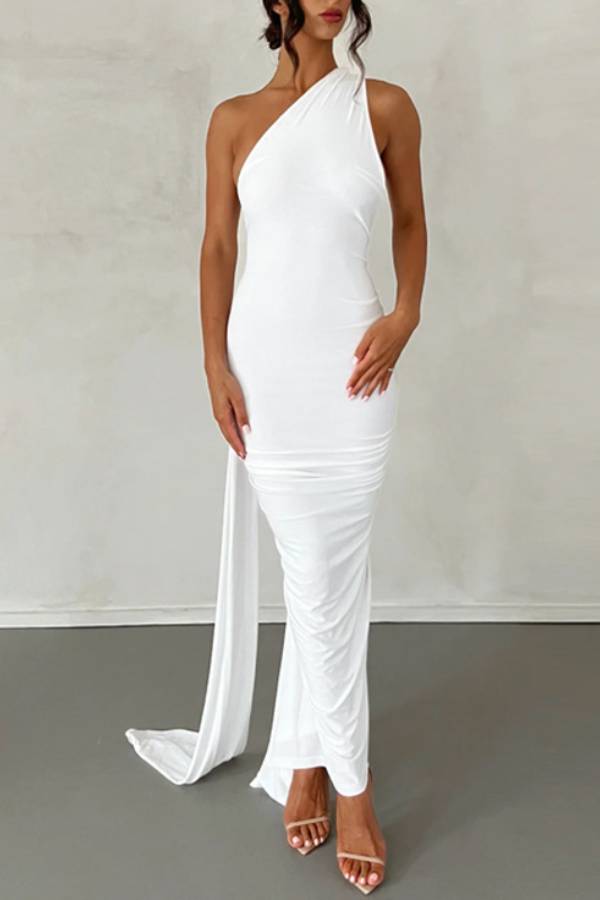 One-shoulder backless long dress with train