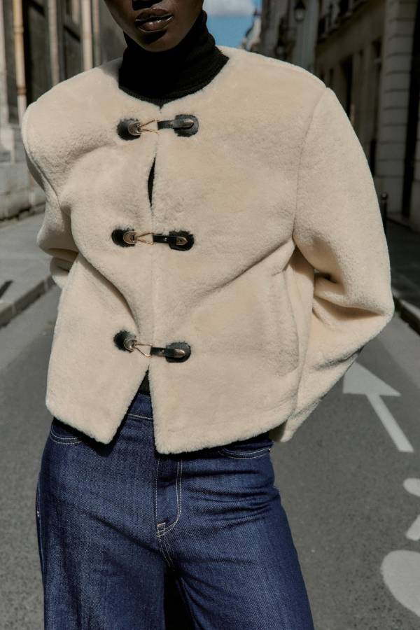 DOUBLE-FACED JACKET WITH TOGGLES