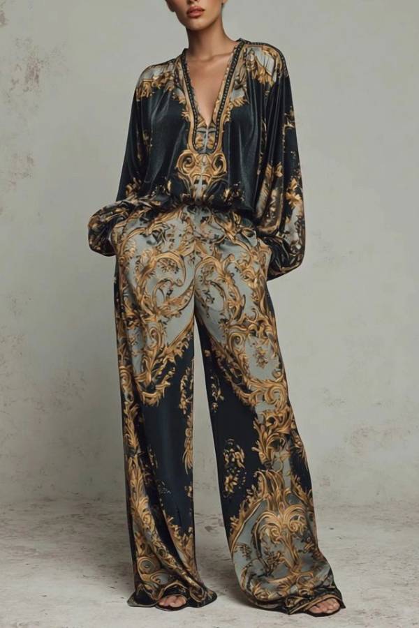 Retro Baroque Print Deep V-Neck Relaxed Fit Blouse