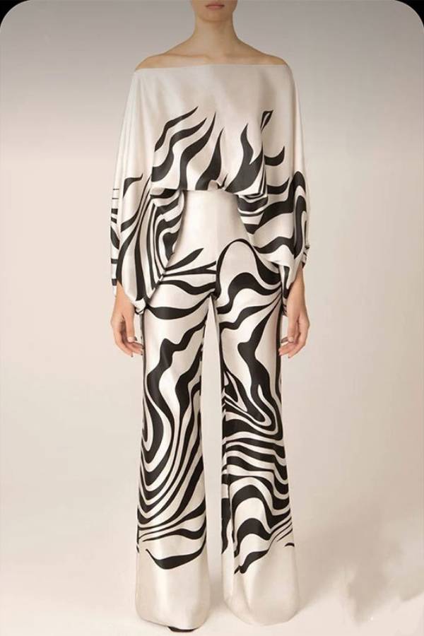 Off-the-shoulder batwing sleeve printed wide-leg pants two-piece set