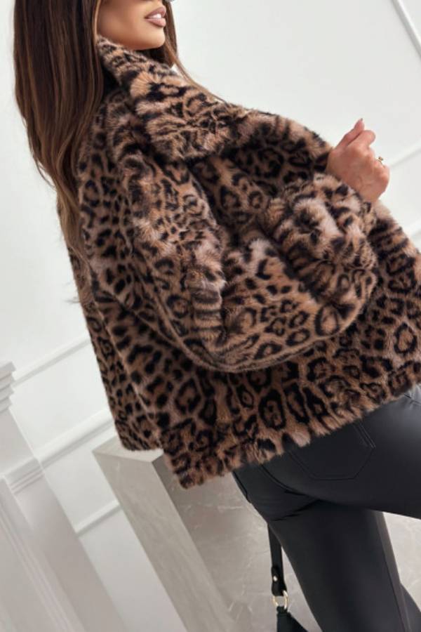 Retro leopard print plush short coat