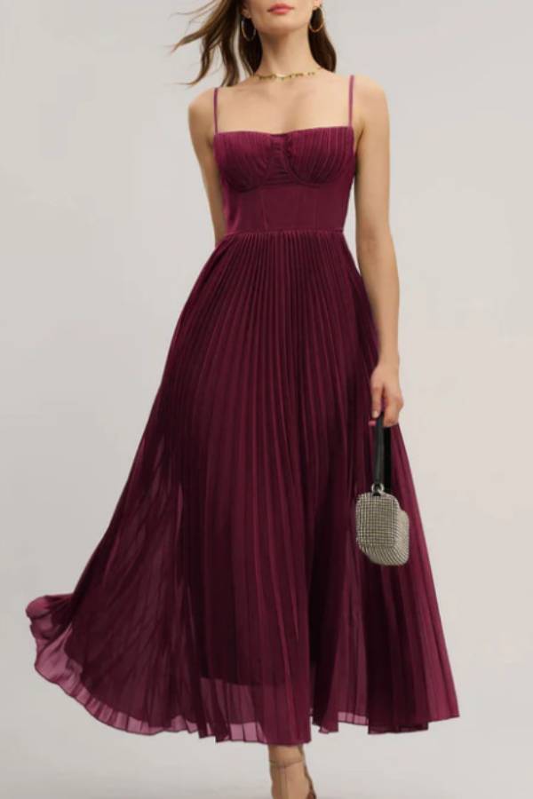 Spaghetti strap bra-style pleated long dress