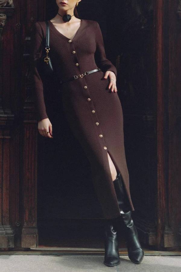 V-neck single-breasted slim-fit knit slit dress (belt not included)