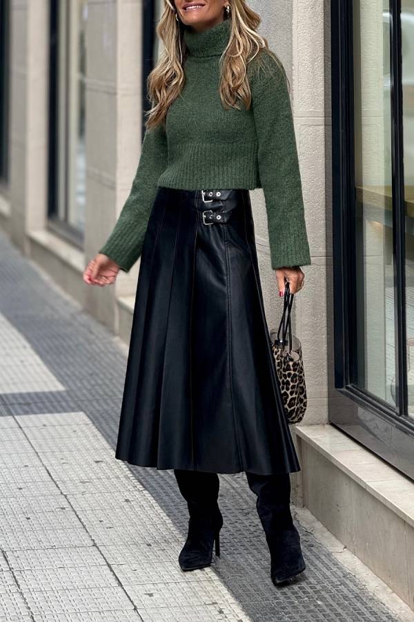 High-neck cropped lazy style knitted sweater