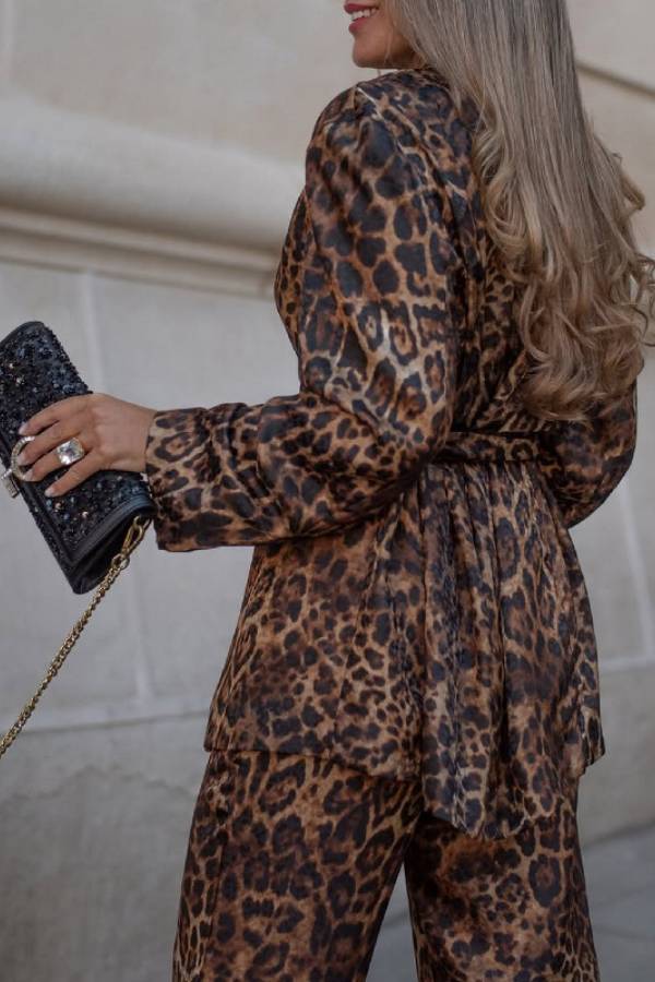 Leopard print suit and wide-leg pants two-piece set