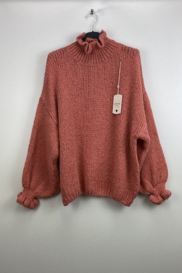 crew neck knitted sweater