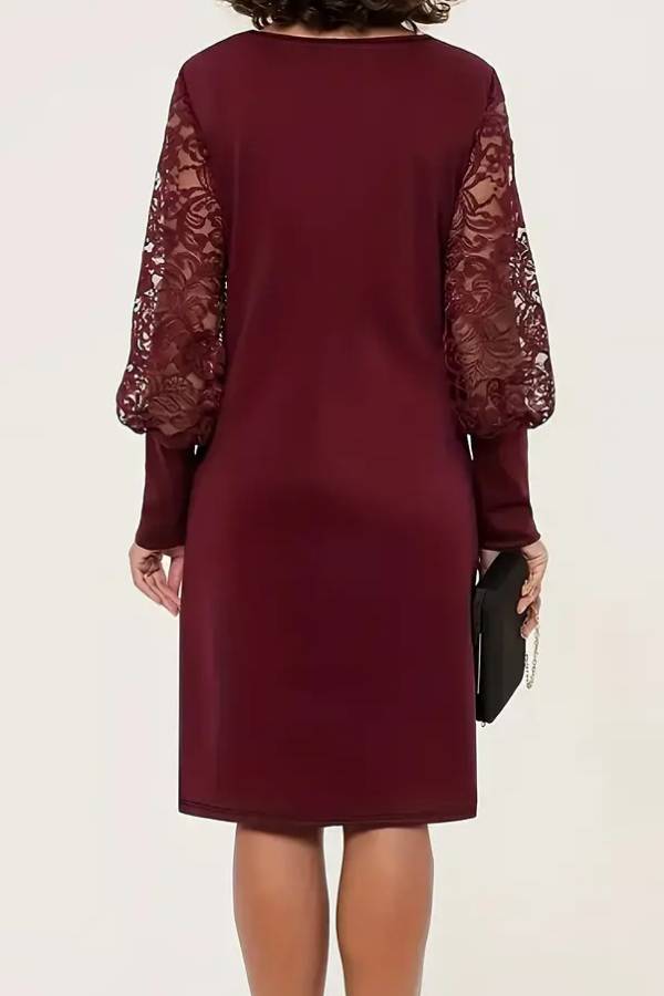 Round neck lace lantern sleeve midi dress