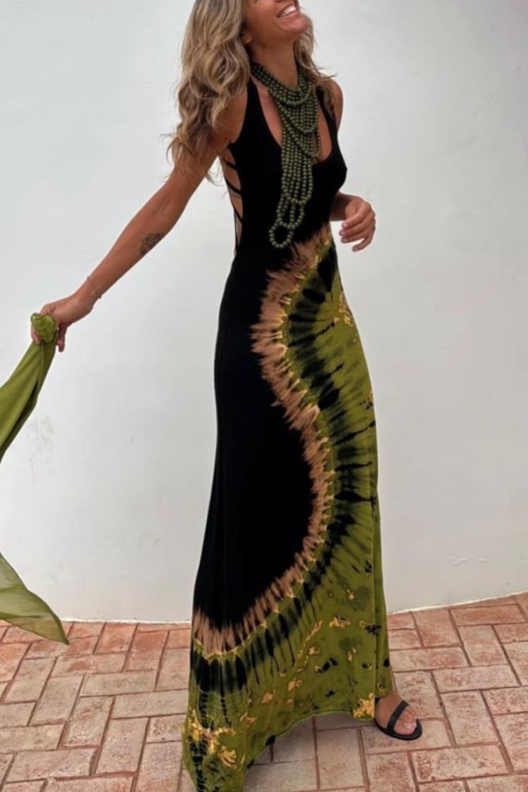 Summer Adventures Tie-dye Print Back Lace-up Stretch Maxi Dress（With built-in bra）