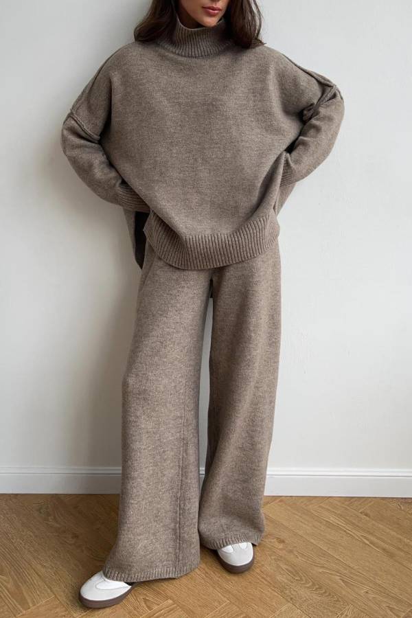 High-neck loose-fitting knit sweater and wide-leg pants two-piece set